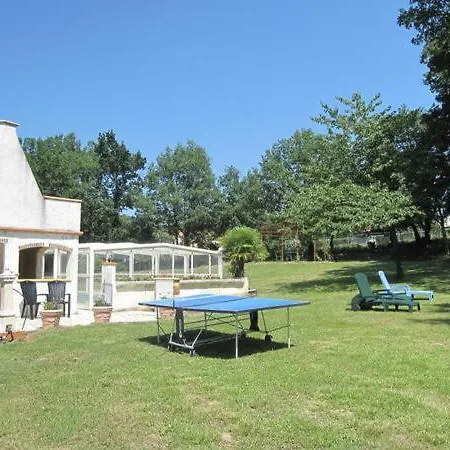 Maison Plain Pied Mitoyenne Avec Piscine Partagee Et Terrain Arbore Brens (Tarn)